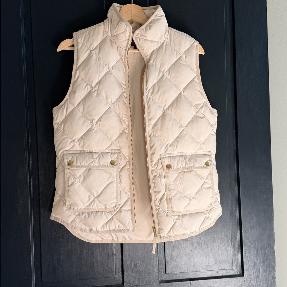 J. Crew Classic Quilted Women's Vest - Cream